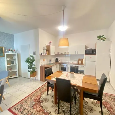 Apartman Ruhe Und Komfort Im Zentrum Von